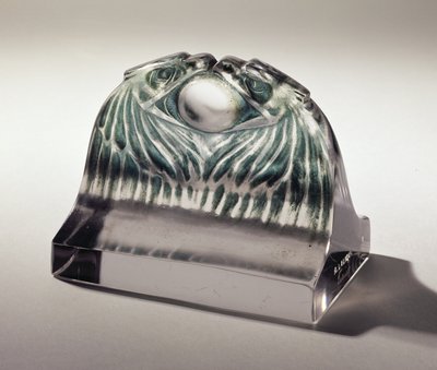 Deux aigles by Lalique, c.1902 by Rene Jules Lalique